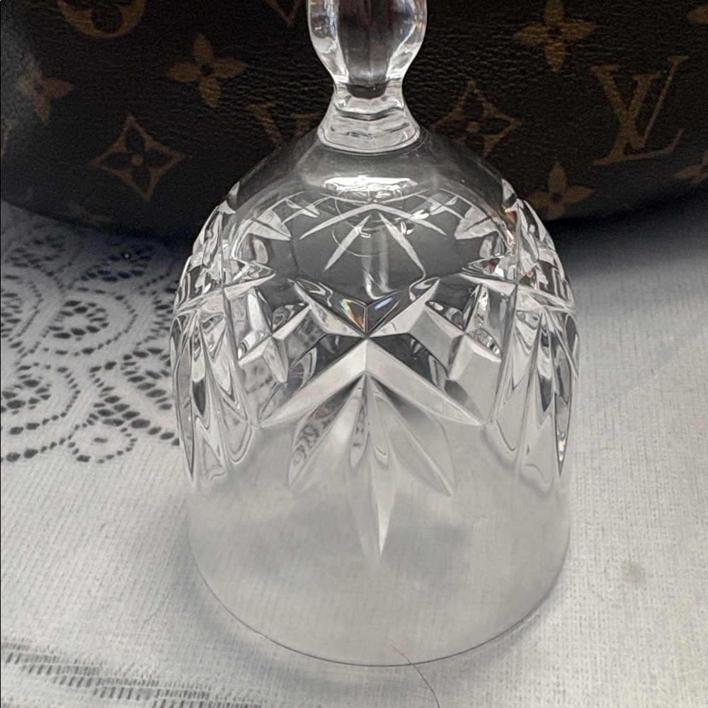 Irish cavnCrystal Wine Glasses 6 Inishfree pattern 1990 - Picture 4 of 6